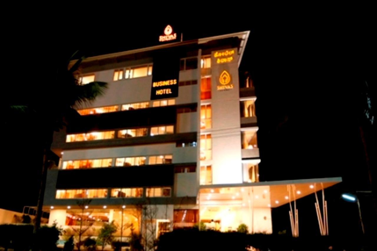 Shivas Gateway Hotel 3*